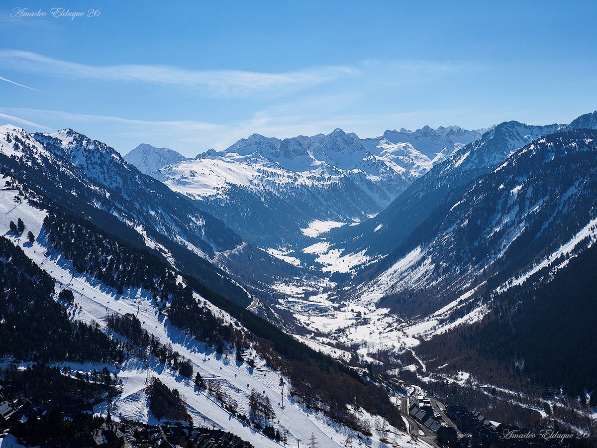 aelduque's tweet image. Valle de #Ruda desde el mirador de #Beret, en la carretera de ascenso al #PladeBeret. 
#ValDAran, #Lleida, #Catalunya, #Spain. 
📷 2026-02-26