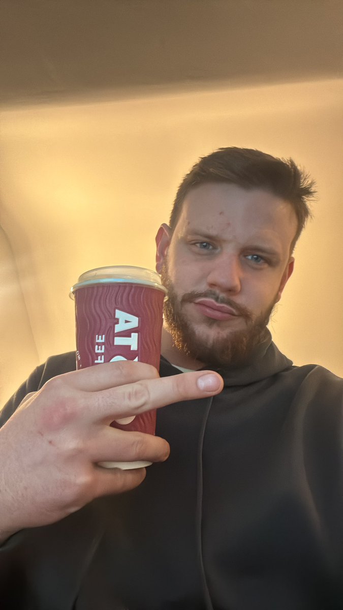 Master Bryn 😈 tweet media