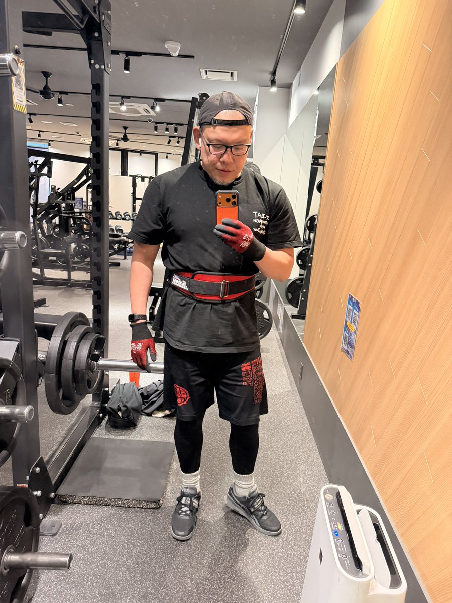 明日に向けて。
GLEAT（自分達）と応援してくれる人達の幸せだけを考えて突き進む。
GLEATしてくれる人達が1人でもいる限り🤝
#GLEAT
#プロレス
#BGI