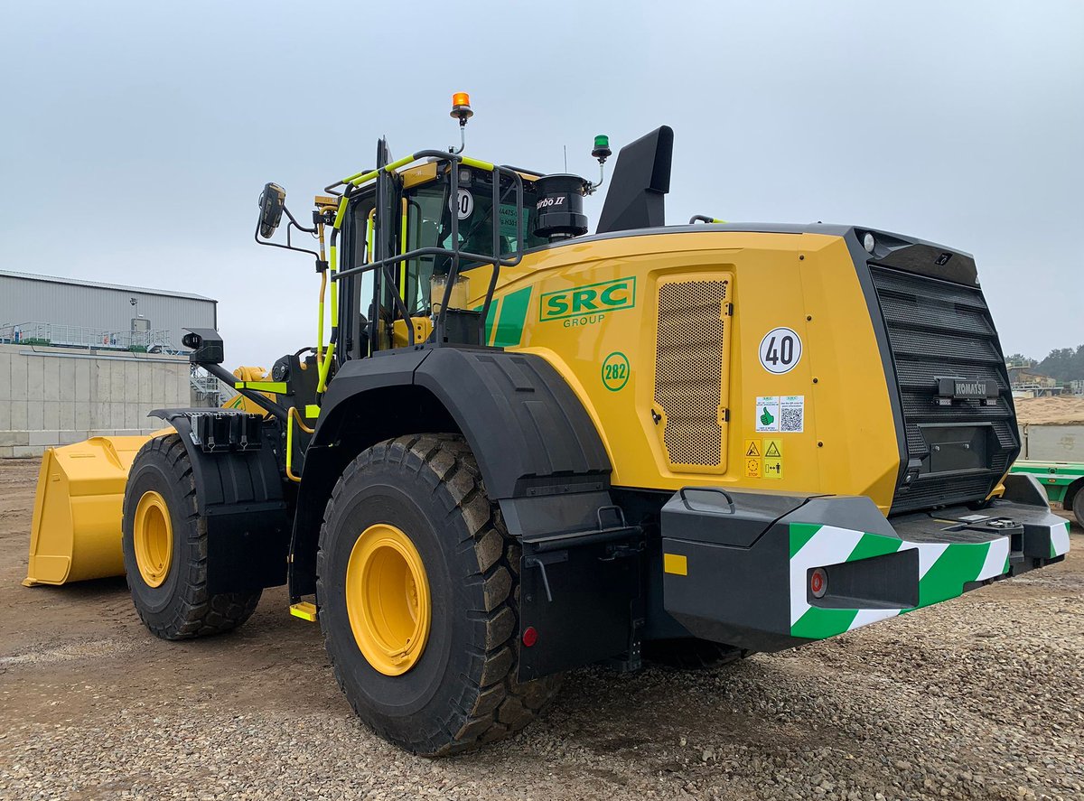 McHaleKomatsu's tweet image. A recently delivered Komatsu WA475-11 busy truck loading for the SRC Group.

Complete in Aggregate spec with:
- Aggregate boom with reinforced axles and frame
- 5.3m3 bucket
- Angle Feedback Joystick Steering

Learn more: bit.ly/40Hjm1E

#creatingvaluetogether #komatsu