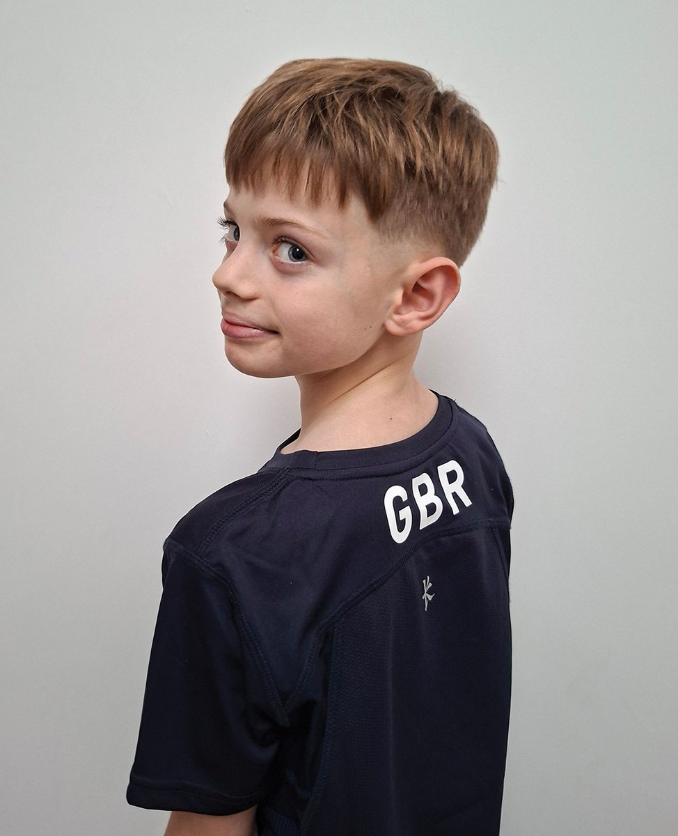 Living Magazines tweet media