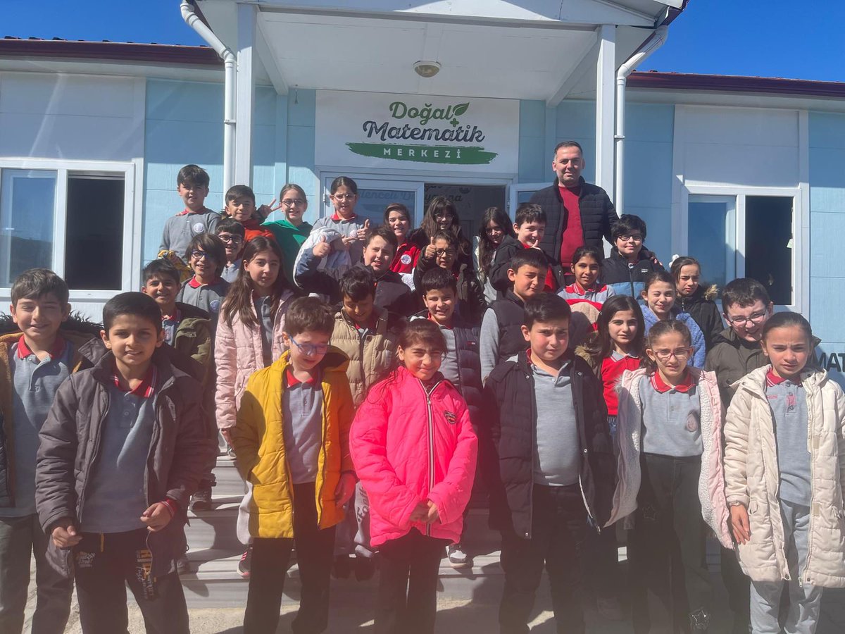 📍Yunus Emre İlkokuku

Türkiye Yüzyılı Maarif Modeli doğrultusunda, beceri temelli matematiksel düşünme becerilerinin geliştirildiği Doğal Matematik Merkezimiz, bugün Yunus Emre İlkokulu öğrencilerini misafir etti.

<a href="/tcmeb/">Millî Eğitim Bakanlığı</a> <a href="/HuseyinKir64/">Hüseyin Kır</a>