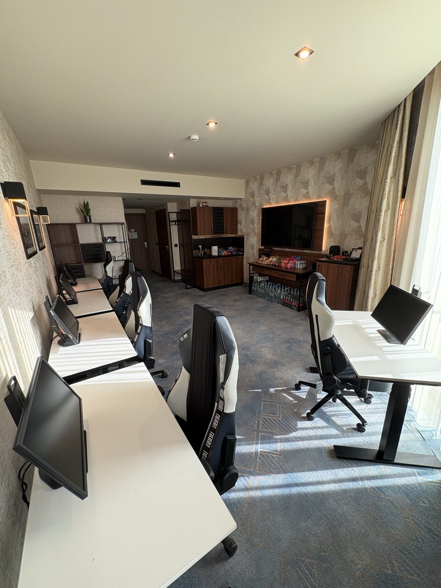 Probootcamps tweet media