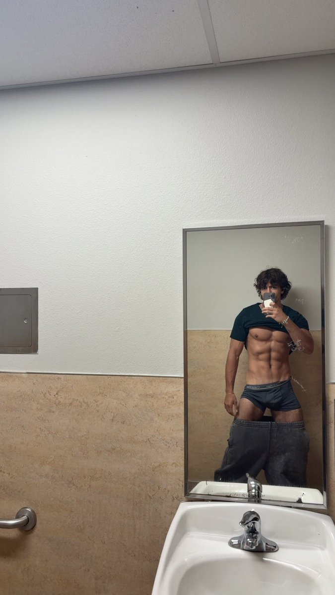 Adonis’ Therapy Center tweet media