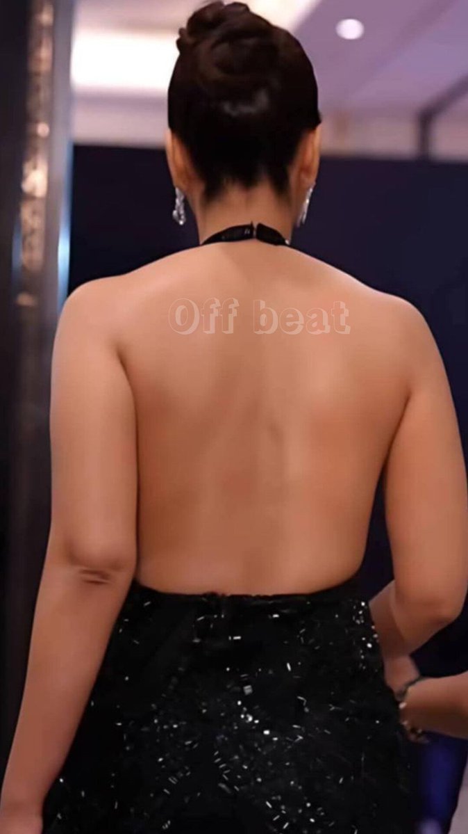 . . . . . . tweet media