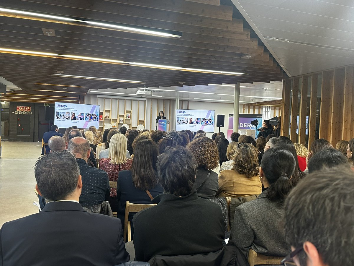 FORGENDER SEAL tweet media