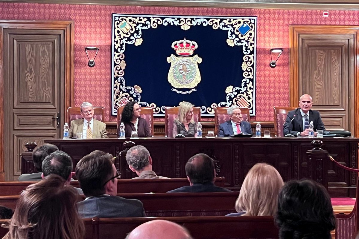 Colegio Notarial de Aragón tweet media