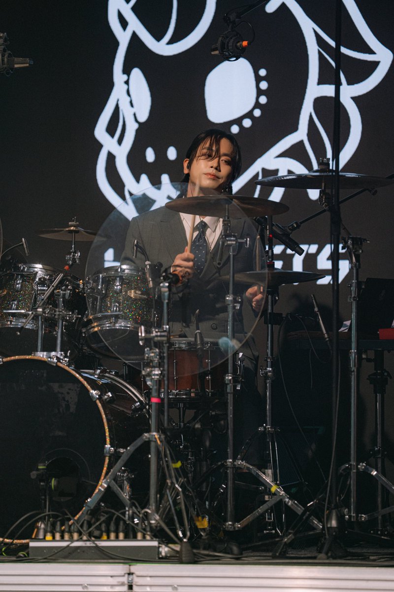 HeMeets Official tweet media