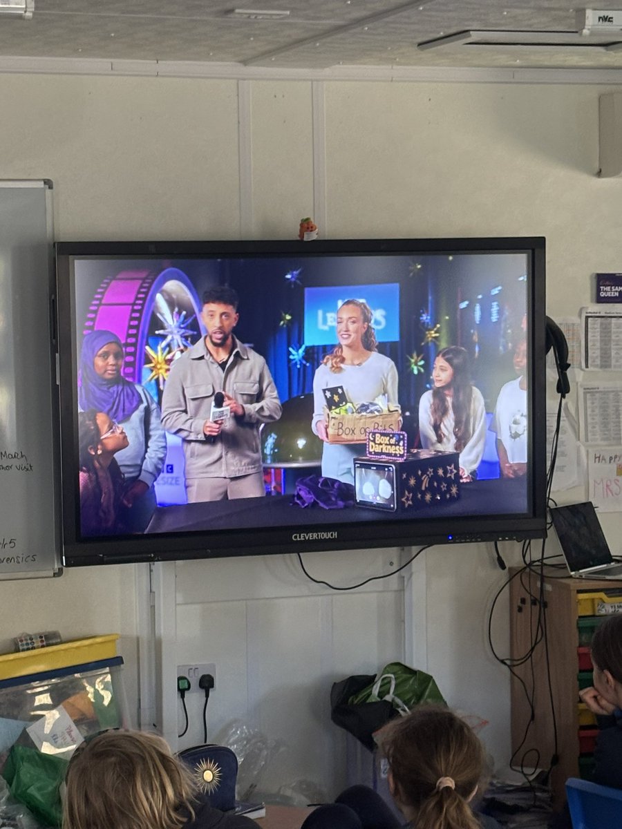 Whitchurch1's tweet image. Year 5 and 6 are watching the BBC live lesson for @ScienceWeekUK #wpsscience