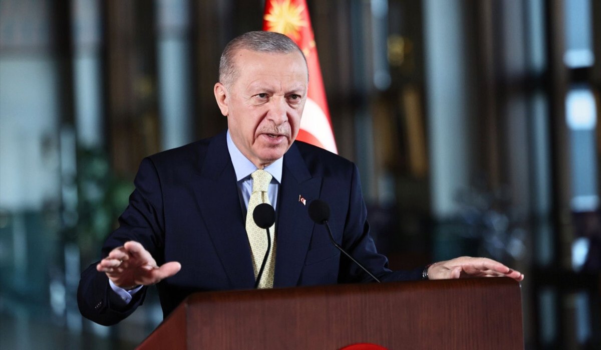 ww3mediaa's tweet photo. 🚨Cumhurbaşkanı Erdoğan:

“Türk'ün hürriyetine dokunulamaz.” https://t.co/k2dwEnQqLE
