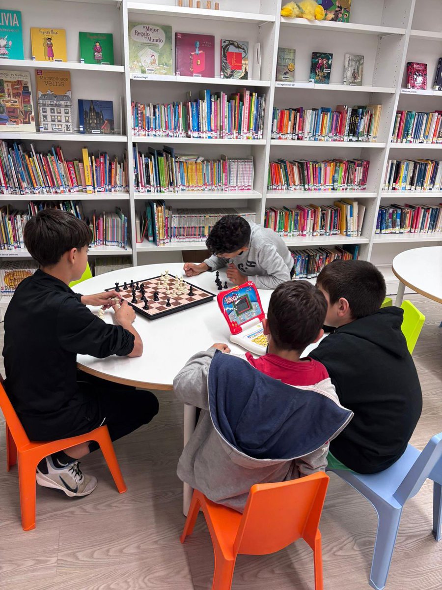 Ajuntament de Verges tweet media