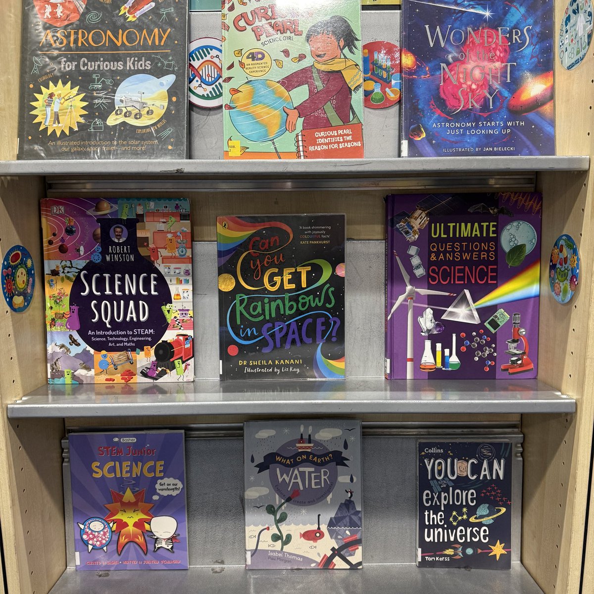 Eltham Library tweet media