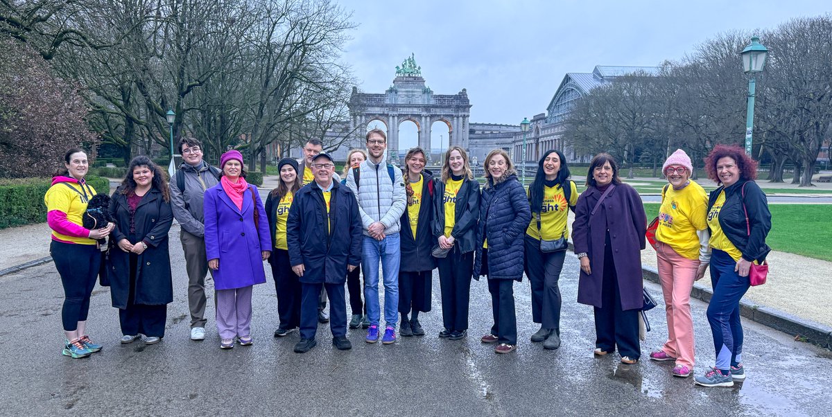 EESC_President's tweet photo. Walking with my cabinet at Cinquantenaire for #DarknessIntoLight.

This powerful initiative by Pieta brings communities together worldwide to raise awareness for #SuicidePrevention and #MentalHealth.

Grateful to Sarah Ironside and all the volunteers who make this walk possible. https://t.co/uW92DCjPjR
