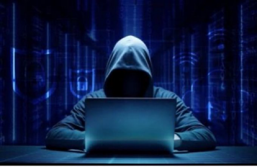 Pirat_Nation's tweet photo. A new phishing campaign targets financial and healthcare employees via Microsoft Teams.

Attackers pose as company IT support. They first spam the victim's email, then message via Teams offering to fix the "spam issue." They trick the user into starting a Quick Assist remote session.

During the session, attackers deploy signed MSI installers that install **A0Backdoor** malware.

Reported by BleepingComputer