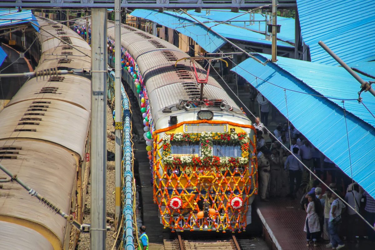 Southern Railway tweet media