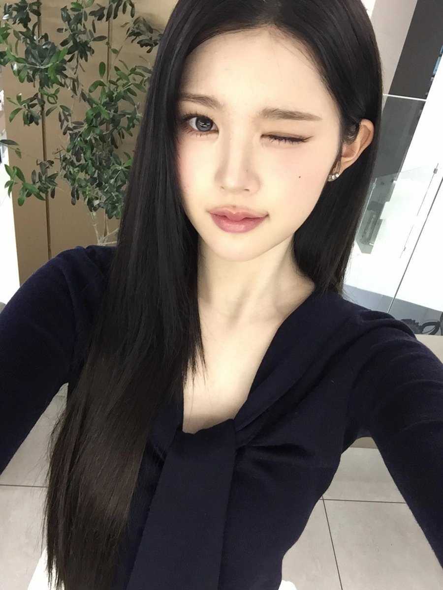 에이나 얼굴 tweet media