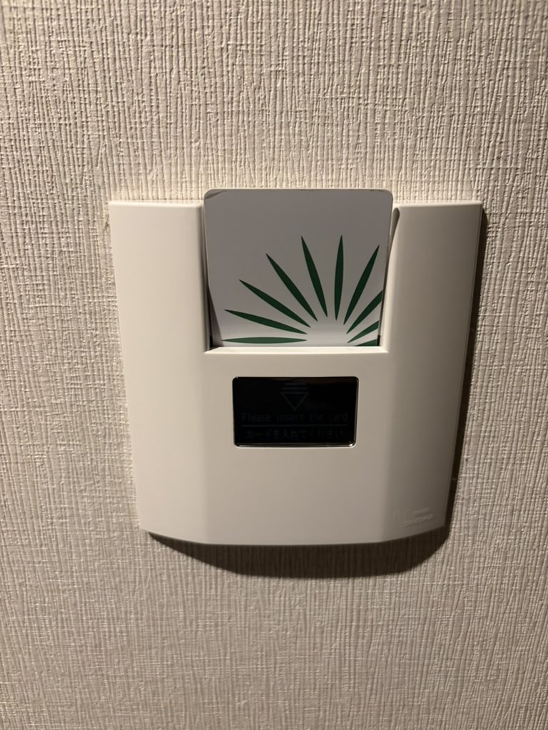 ばーさす🕶✦ tweet media