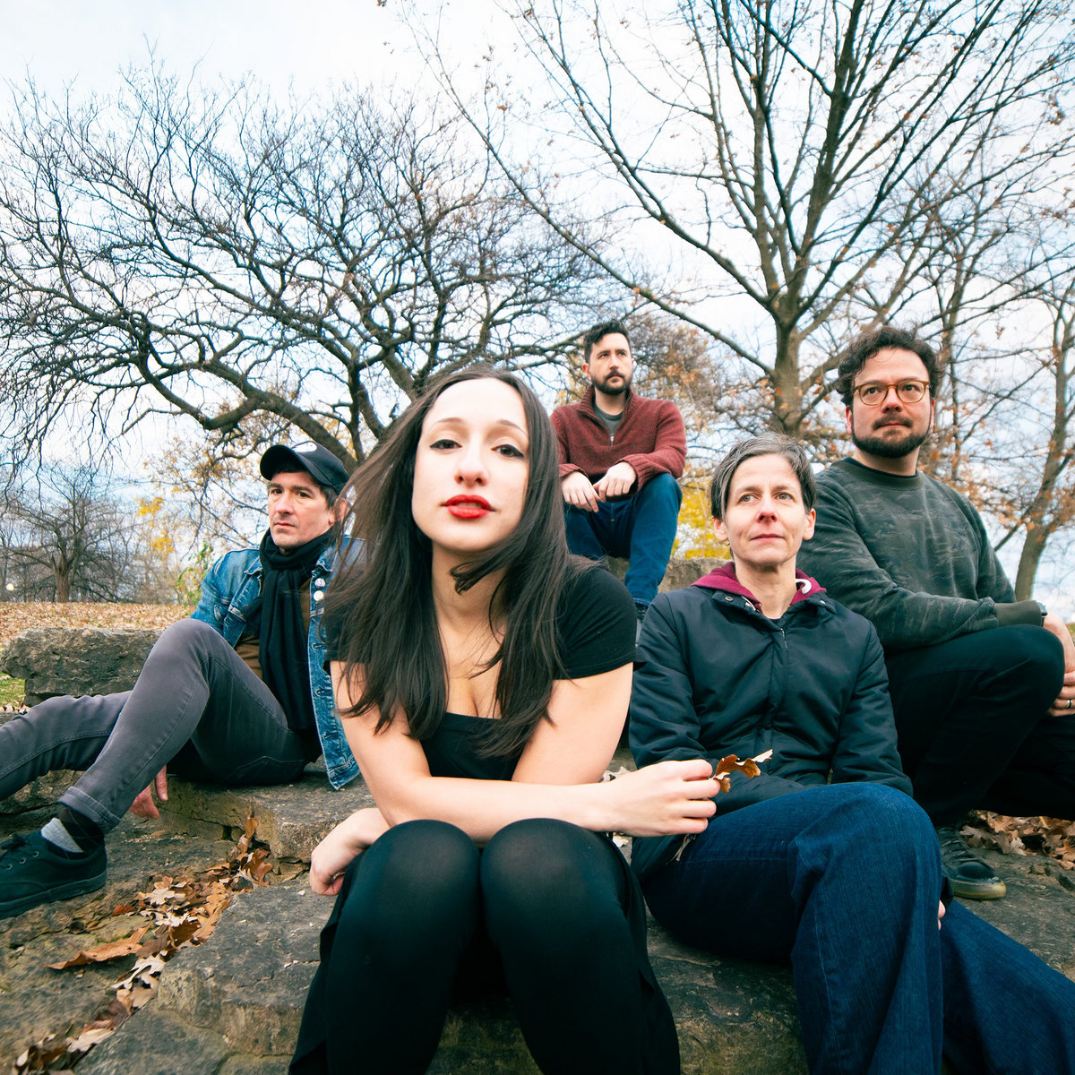 mp3hugger's tweet image. A blistering swell of shoegaze drama from Chicago's Snowcuffs.

mp3hugger.com/2026/03/snowcu…

#snowcuffs #shoegaze
