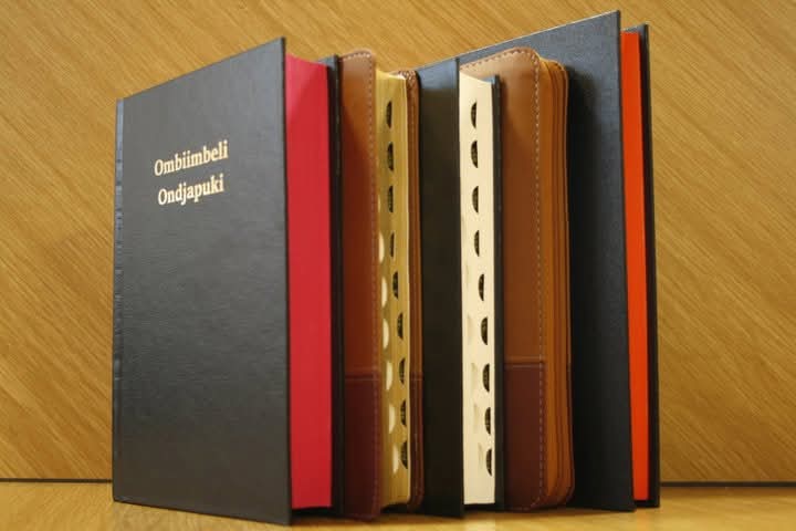 mOkapendi tweet media