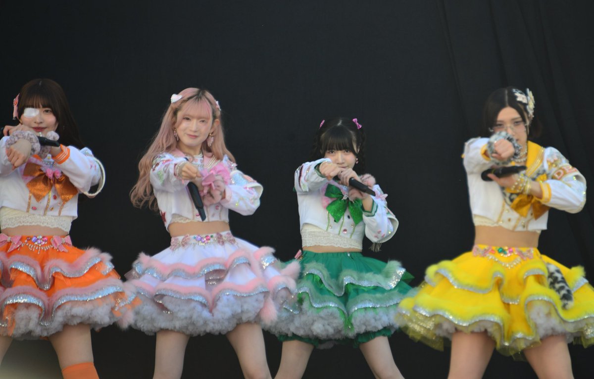 こじたこ tweet media