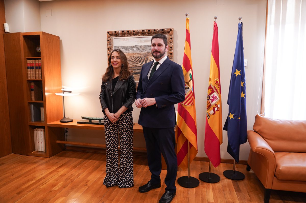 Cortes de Aragón tweet media