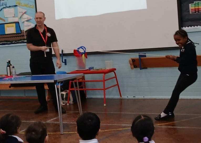 ErdingtonHallPS's tweet image. 🔬✨ Our learners were amazed yesterday by a fantastic Science Magician assembly! A brilliant way to bring science to life and inspire future scientists. 🧪
#PrimaryScience #STEM @ScienceWeekUK @STEMLearningUK