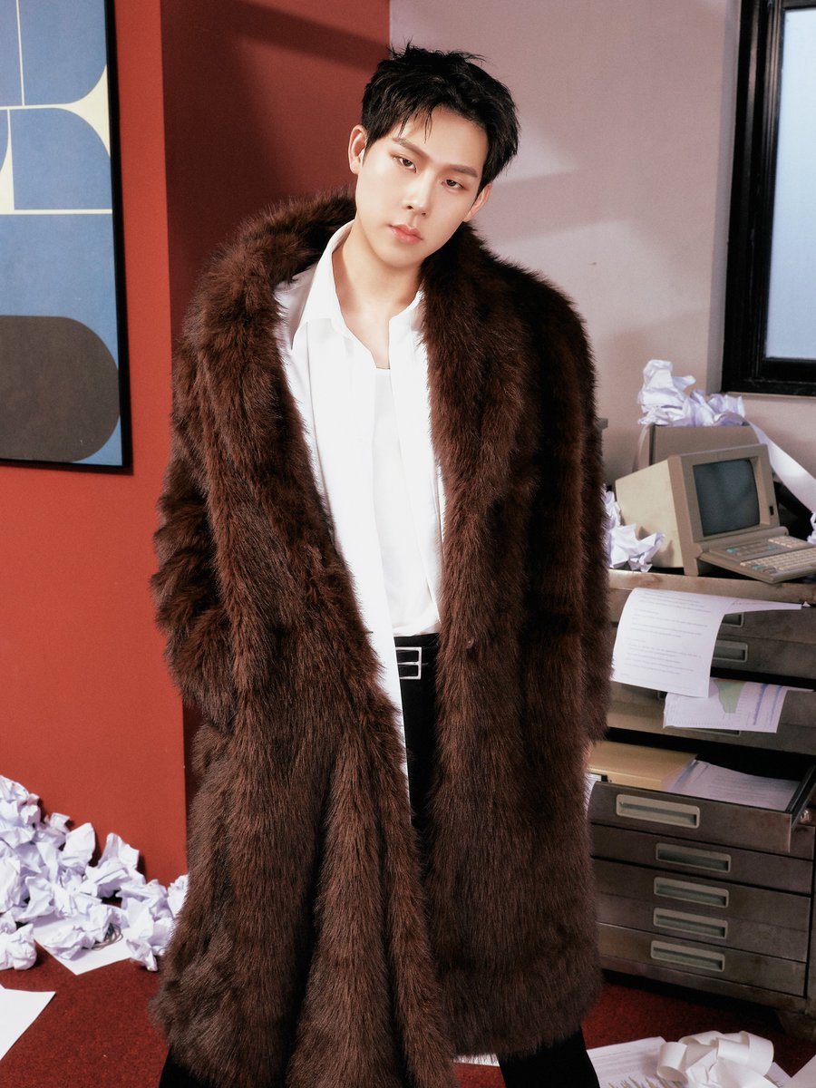 MONSTA X ENGLISH ALBUM
𝑼𝒏𝒇𝒐𝒍𝒅

CONCEPT PHOTO
THIRST VER.

#주헌 #JOOHONEY

Release on
20260403 (FRI) Midnight (Local Time)

♥️ createmusic.fm/unfold_

#몬스타엑스 #Unfold #언폴드
#MONSTAX #MONSTA_X