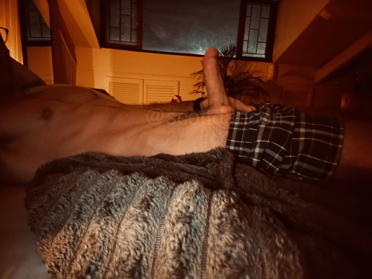 Please come sit down…I will be quiet…until I cum 😈💦