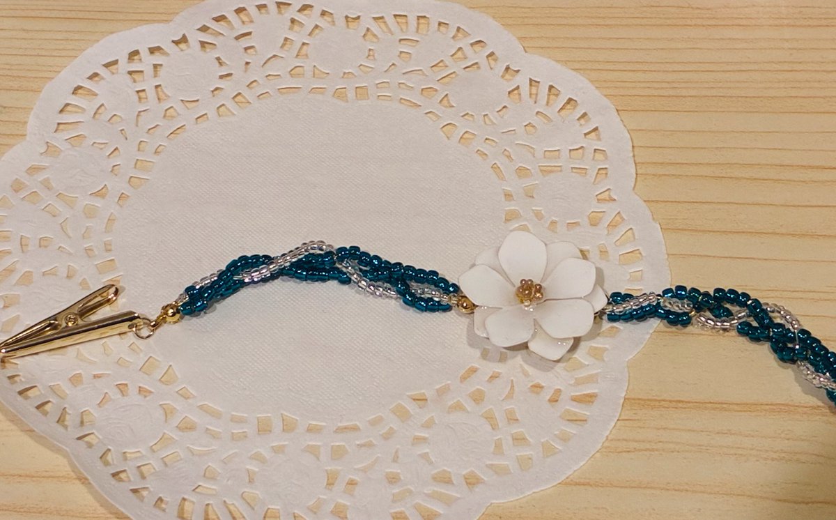 19deccm's tweet photo. 試作なので自分用

#備忘録 #ハンドメイド 
#マニキュアフラワー 
#羽織留め https://t.co/XZoKRmc2Gl