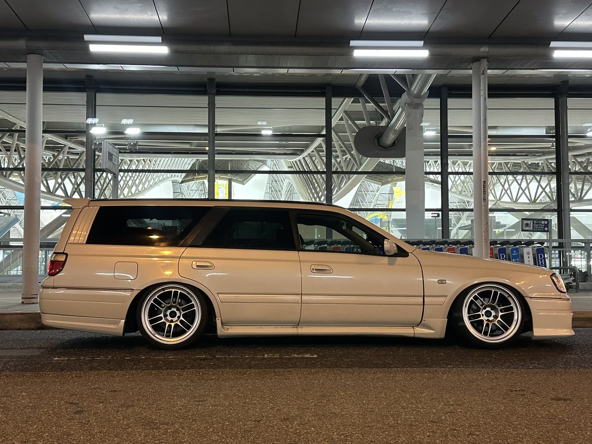 illest5137's tweet photo. 純ベタカッコいいなー、🥹
グレードも似た様な感じやし、
めっちゃ並べたいけど絶賛車検切れなう… https://t.co/Q8rURhJFmJ