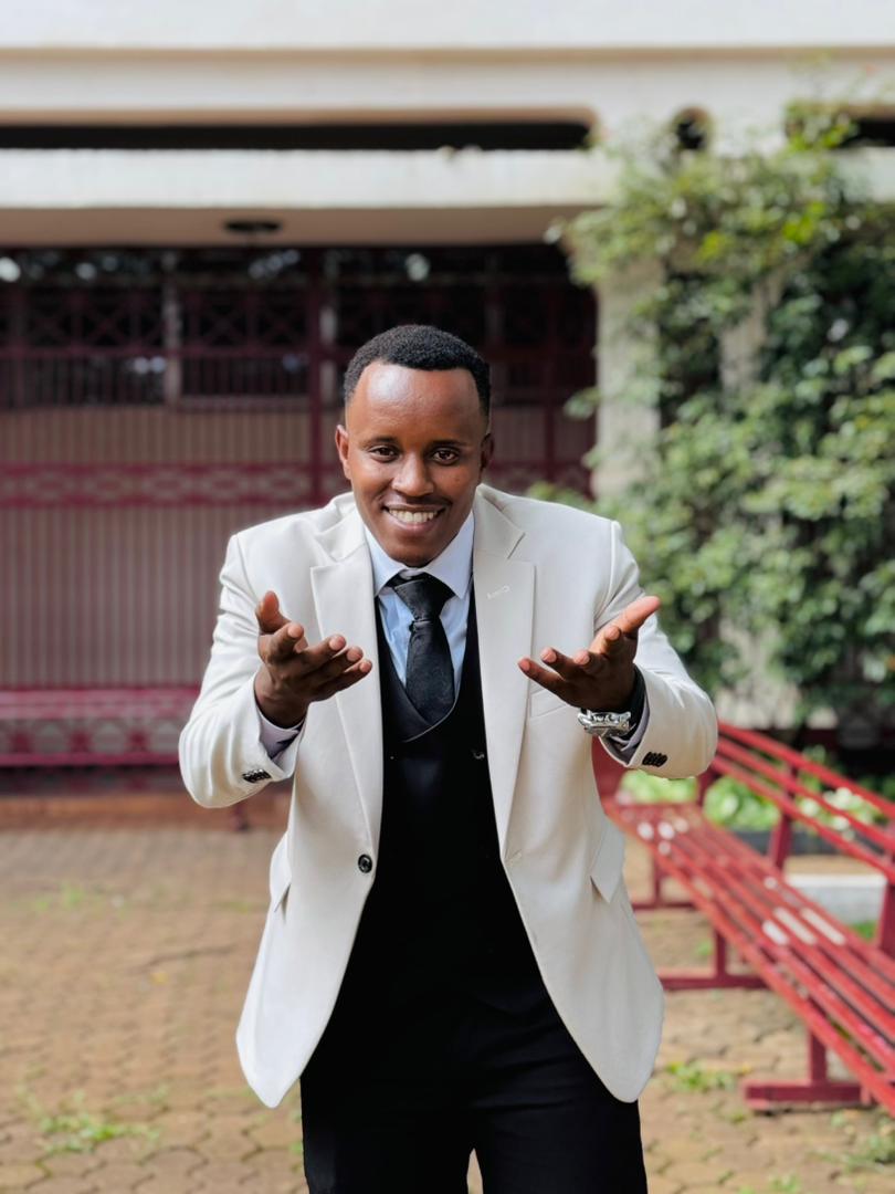 AMADA LIVE FC 🐝 tweet media