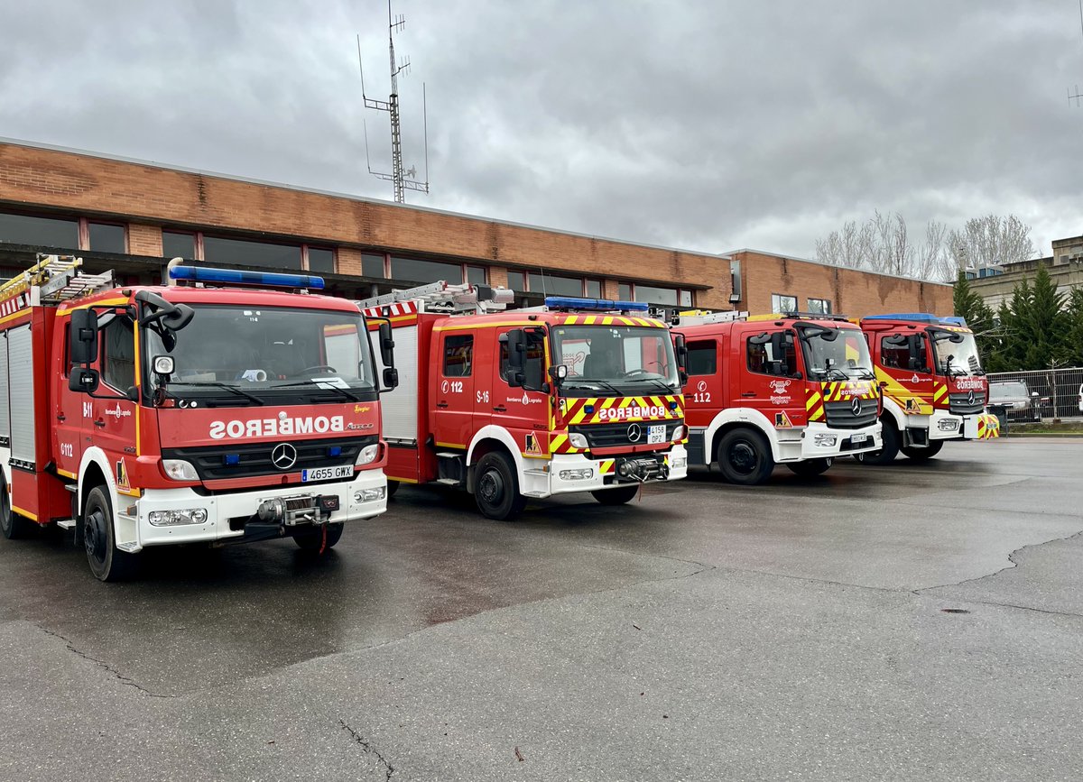 AytoLogrono's tweet photo. 👨🚒👴| El Cuerpo de #BomberosdeLogroño ofrece una charla sobre la prevención de incendios en hogares dirigida a personas mayores.
🗓️ Miércoles 18
⏰ 12h
📍 #LaGotadeLeche
👉 Más info: https://t.co/Bao888VG2K https://t.co/IKk1lxe9rf