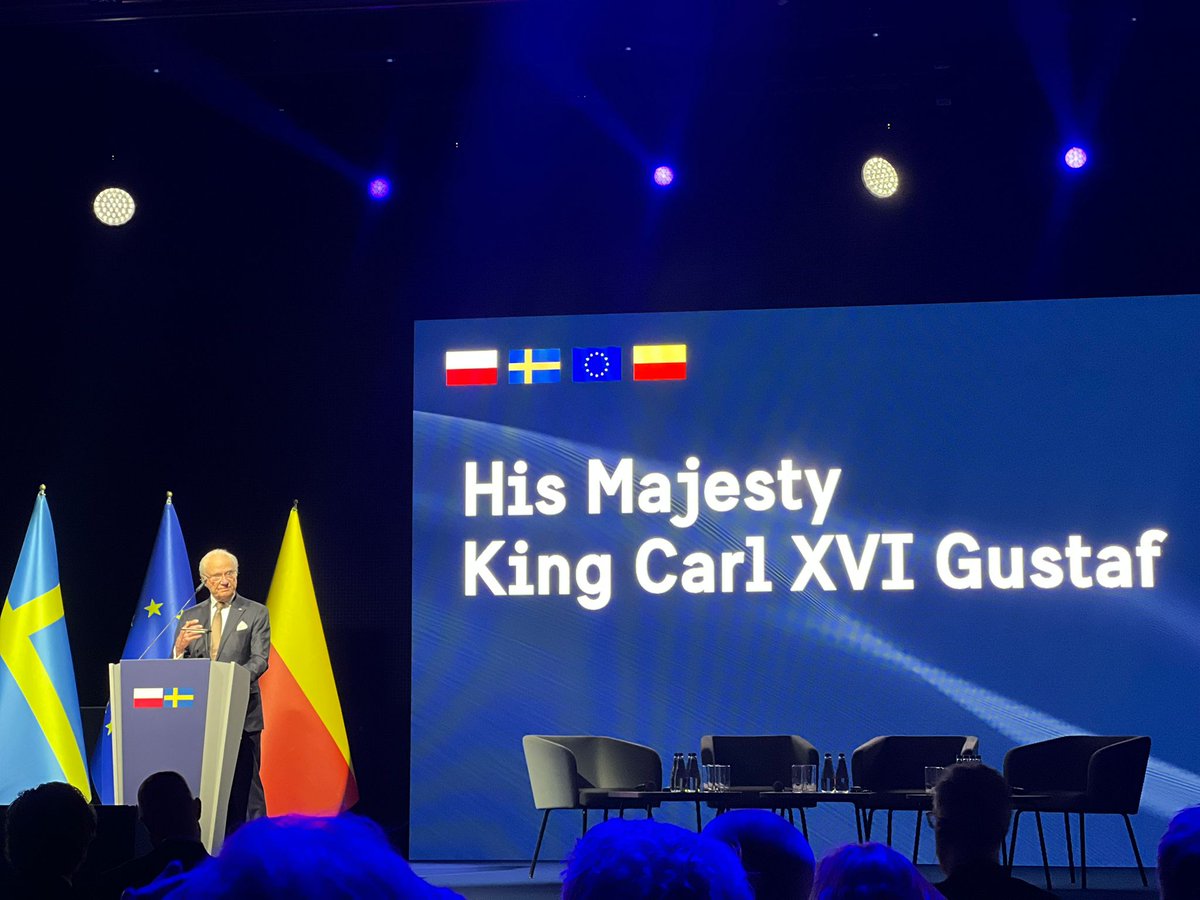 The Opportunity tweet media