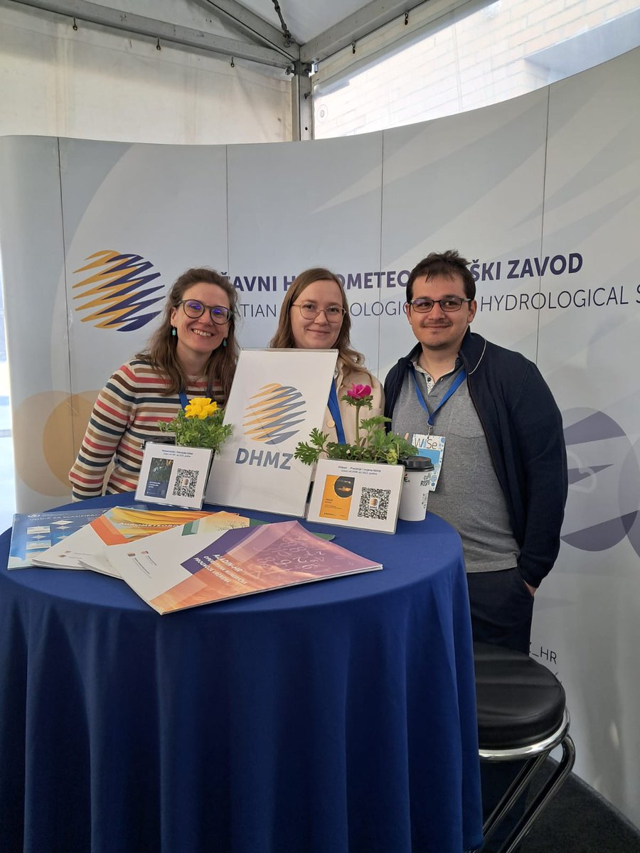 DHMZ_HR's tweet image. Upravo je započeo još jedan WorkIn’ Science - WISe - odnosno Dan karijera na PMF-u na kojemu sudjeluje i DHMZ.

Ako vas zanimaju mogućnosti razvoja vaše karijere, znanstvenih postignuća i čime se sve DHMZ bavi, dođite i posjetite naš štand.

#DHMZ #PMF #WISe