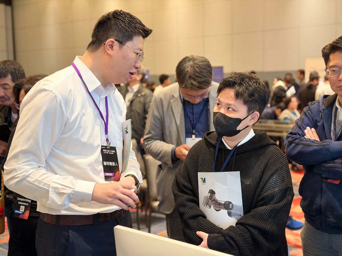 Techman Robot tweet media