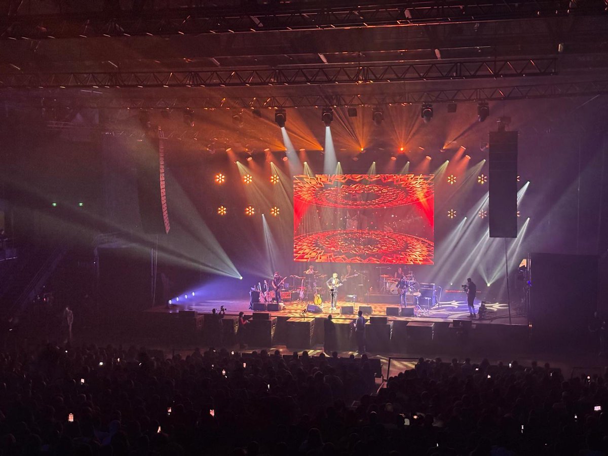 PROLIGHTS tweet media