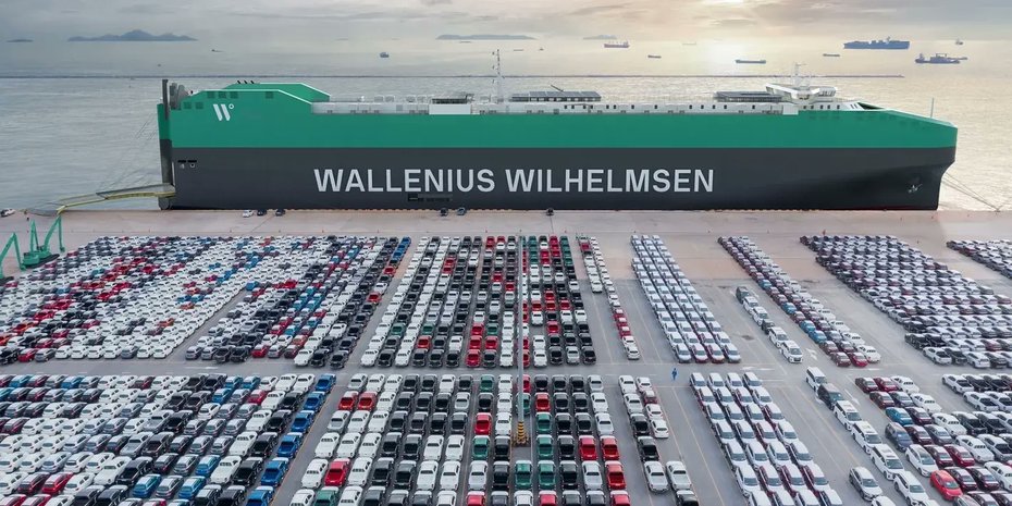 fuelcellsworks's tweet image. Equinor signs a 2-year #biomethanol supply deal with Wallenius Wilhelmsen to fuel upcoming dual-fuel RoRo vessels. Bunkering will take place in Zeebrugge and Antwerp, with deliveries starting in late 2026. 

#Shipping #Methanol #EnergyTransition

fcw.sh/qwCbd3