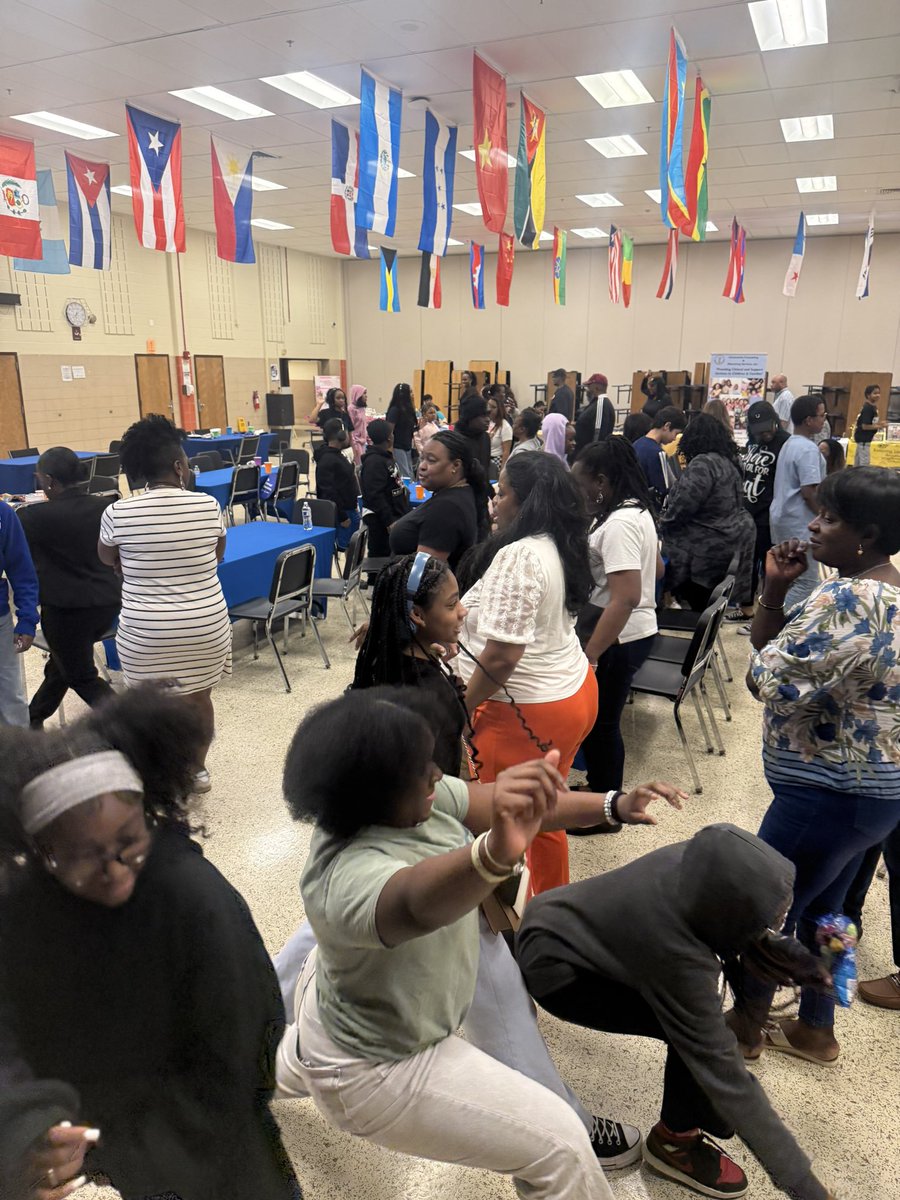 Kettering Middle School tweet media