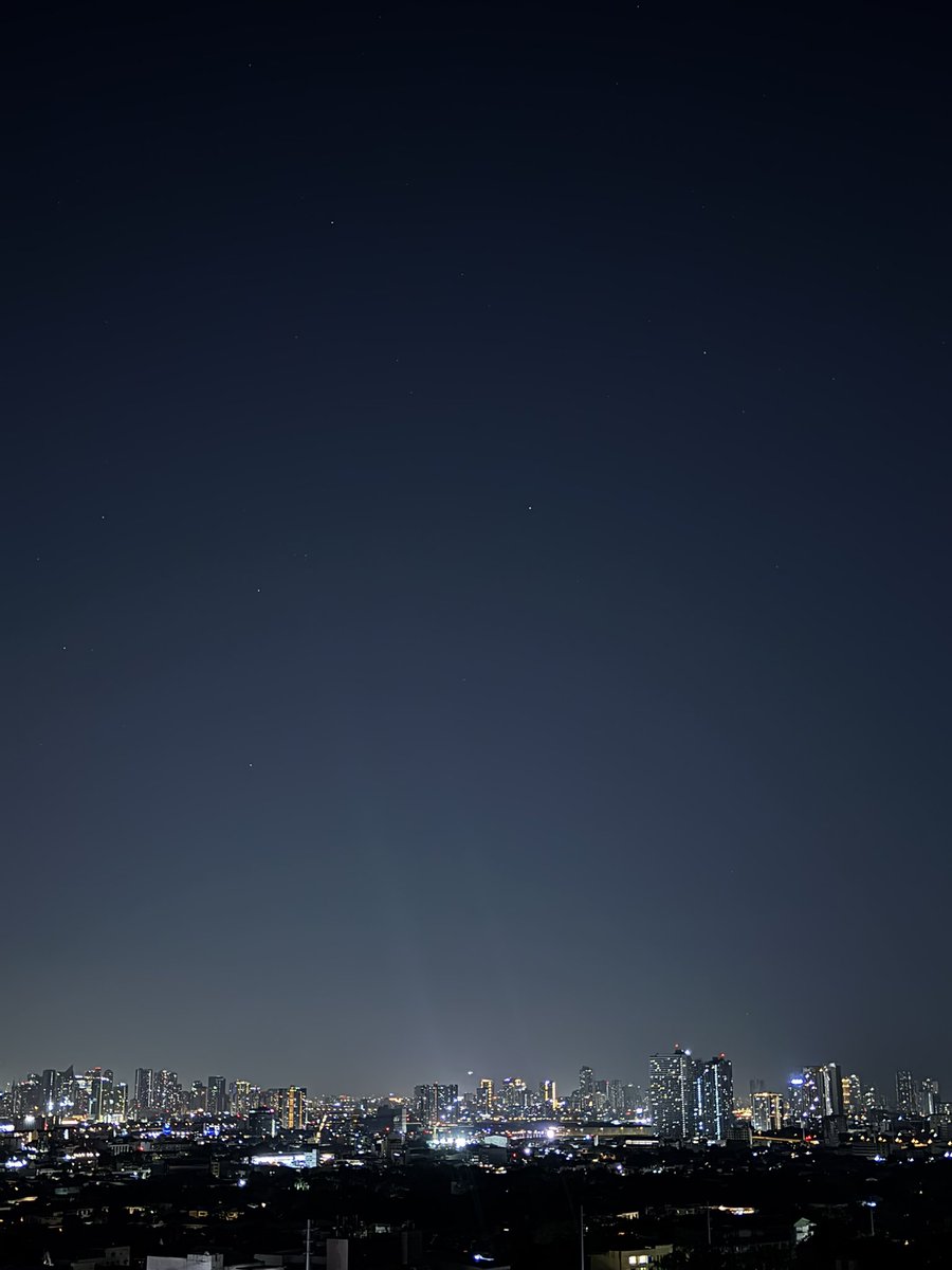 stacey 🪐 tweet media