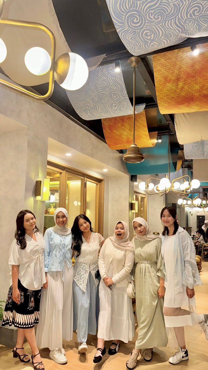 fay ୨ৎ tweet media