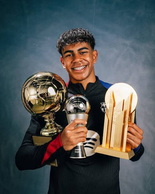 king Ycee (barca messi) tweet media