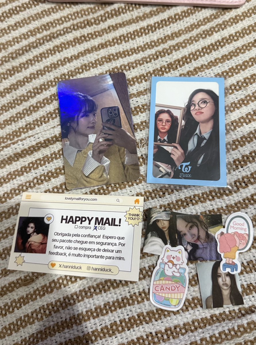 Feedback positivo pra <a href="/hanniduck/">lola ༉ caixa mercari aberta 🇯🇵</a> que fez a ceg e trouxe minha nayeon pra casa, a Ceg super bem organizada e chegou super rapido. Muito obrigada amg 💝💝