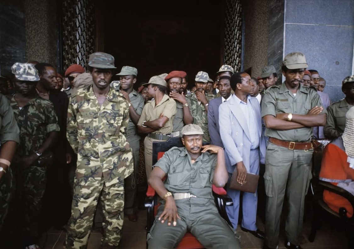 Yoweri Museveni

1986
