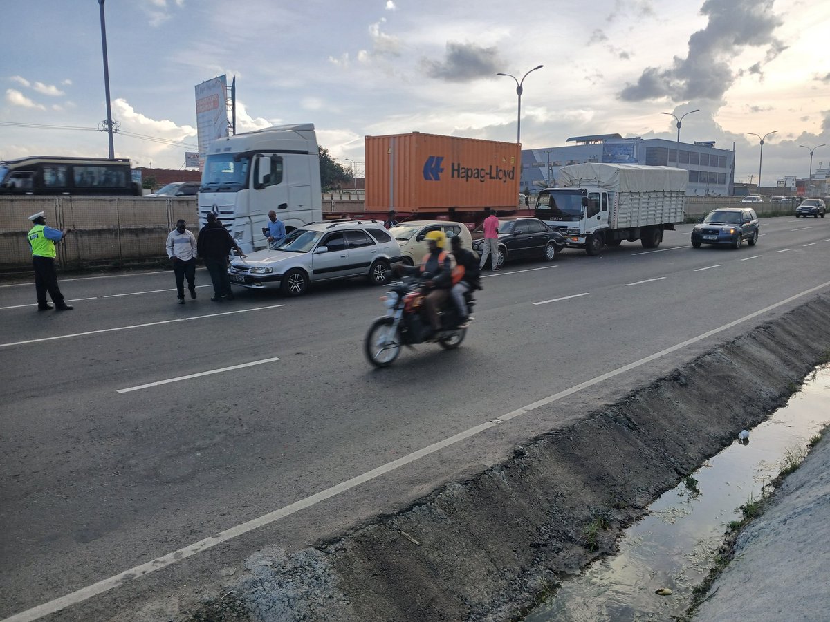 Safe Pavements in Kenya tweet media