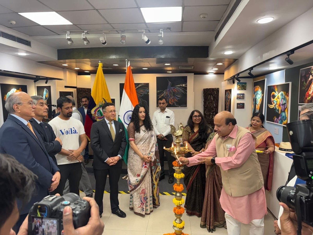 Embajada Ecuador India tweet media