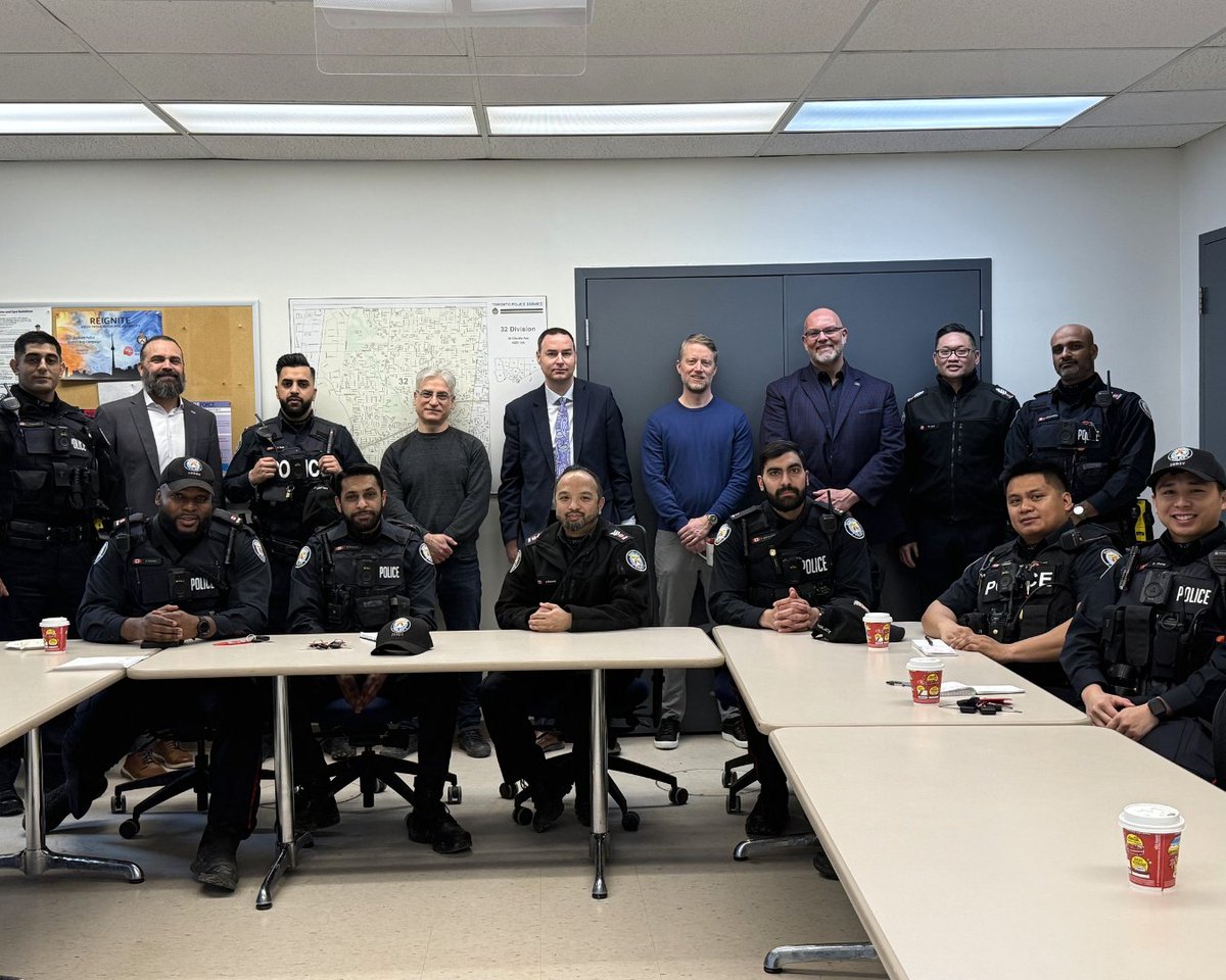 Toronto Police Association tweet media