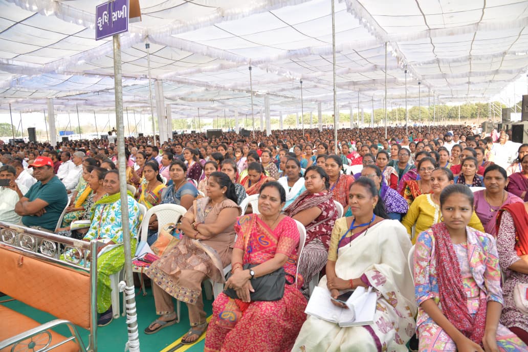 Collector & DM Navsari tweet media