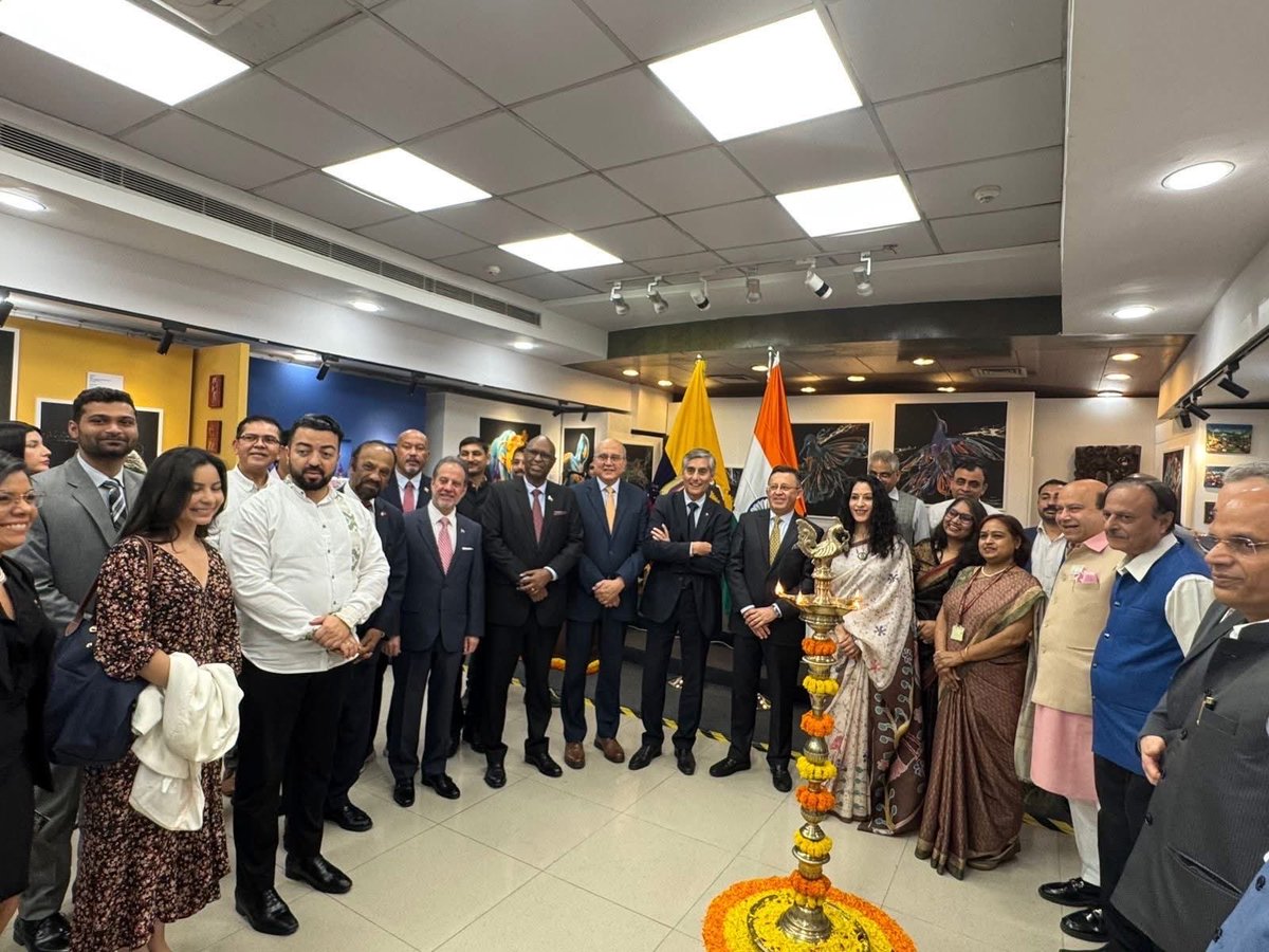 Embajada Ecuador India tweet media