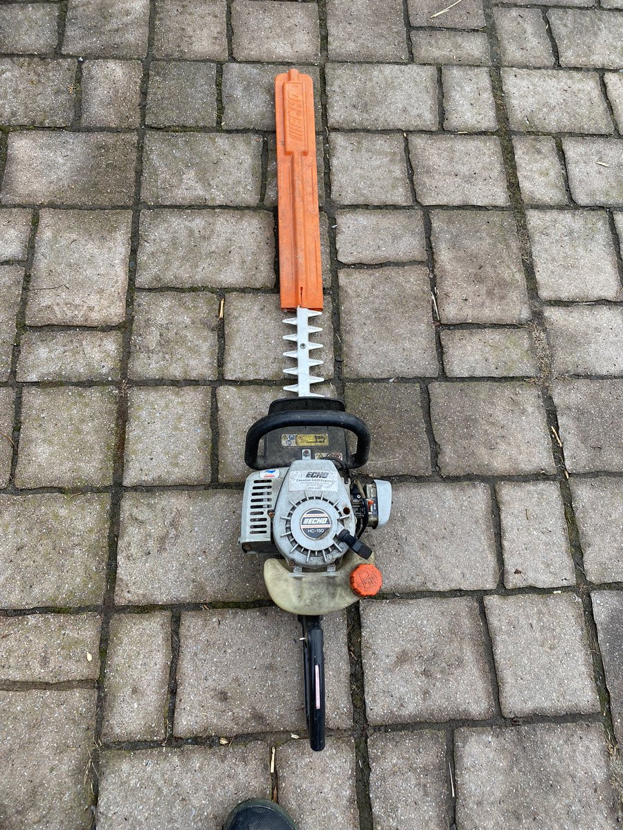 Angelsforever86's tweet photo. Pulled out the hard core gas powered machines today tree pruning has taken a turn #treepruning #chainsaw #hedgepruner #gaspowered
Have any of my followers ever used a chainsaw? https://t.co/otfNNfzOID