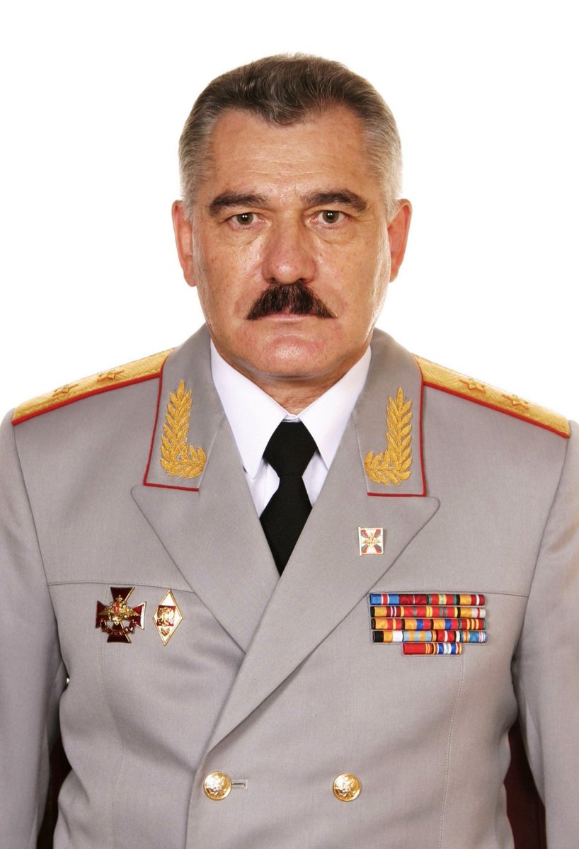 🇷🇺👍In Moscow, General Leonov, the commander of Russia’s air defense forces, fell out of a window.